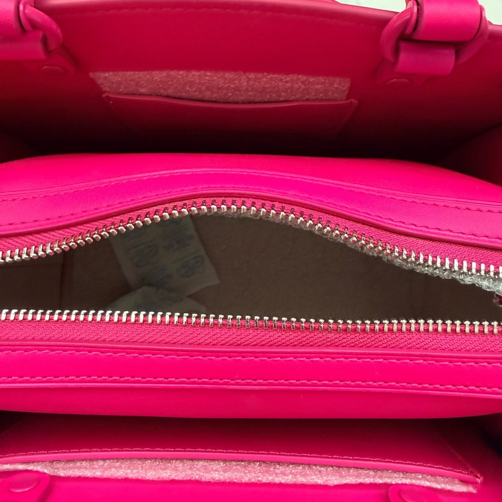 NEW Coach Rogue Tea Rose in Dragon Fruit- NWT - Picture 15 of 15